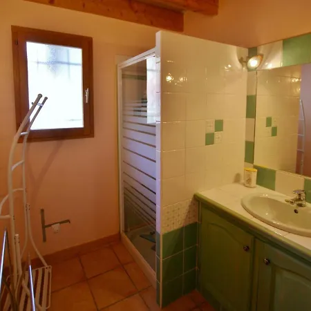 Maison Calme Avec Terrasse, Garage Et Barbecue - Fr-1-165a-91