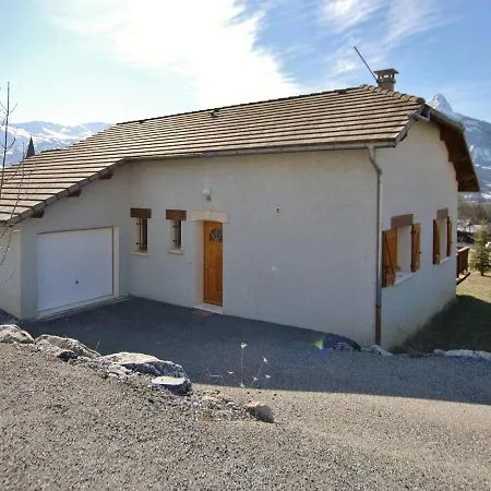 Maison Calme Avec Terrasse, Garage Et Barbecue - Fr-1-165a-91 Holiday home